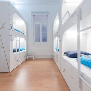 Dormitory Room Female only